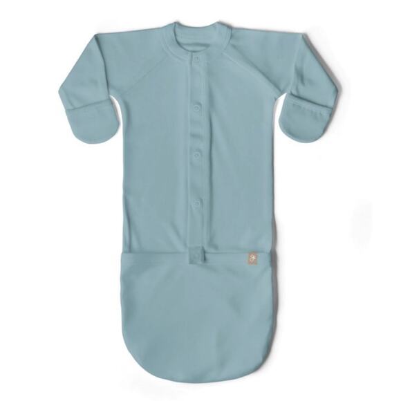 Goumi Kids 24 Hour Convertible sleeper Baby Gown Newborn NWT Poolside - Picture 1 of 2